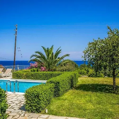 Sleeps 6 Air Con Wifi *